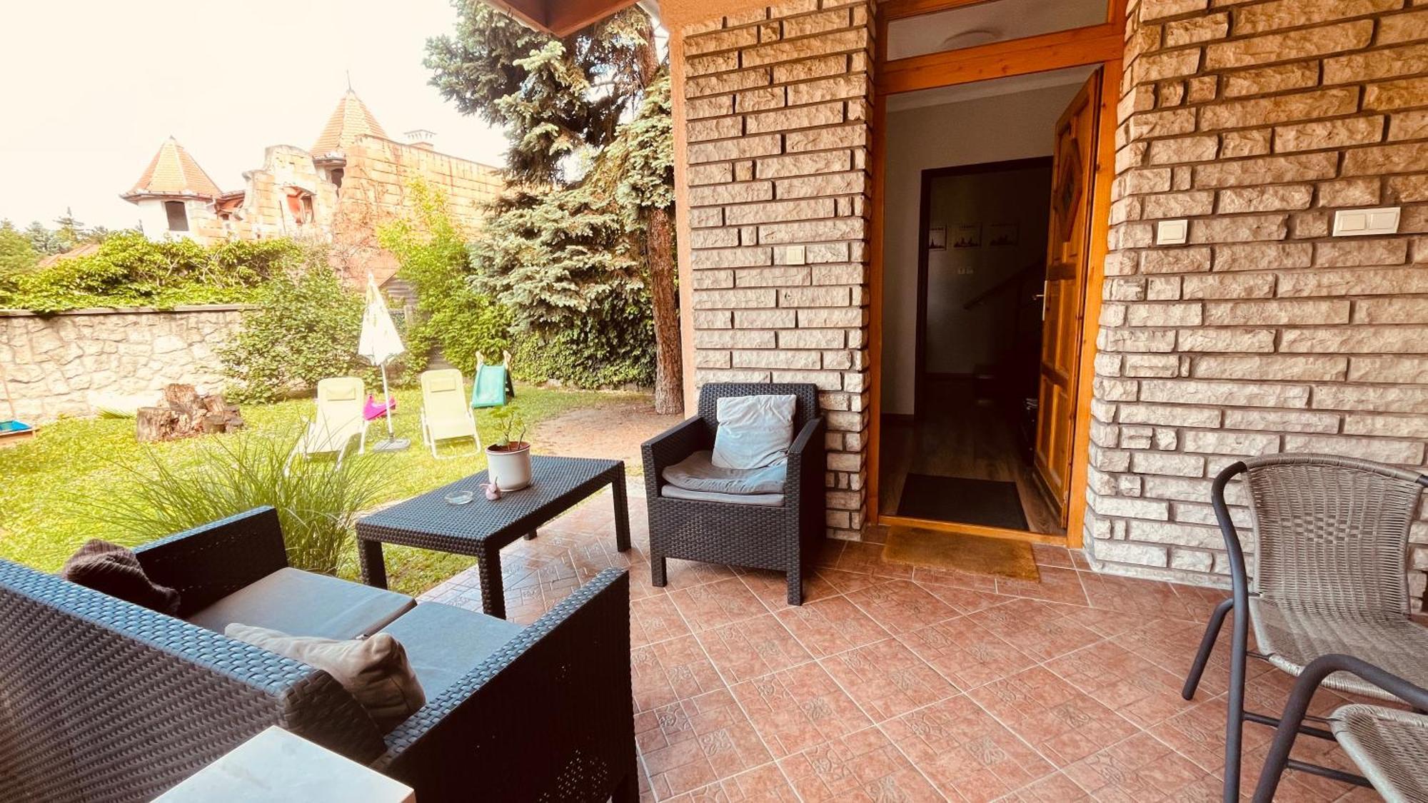 Strigonia Apartman Esztergom Esterno foto