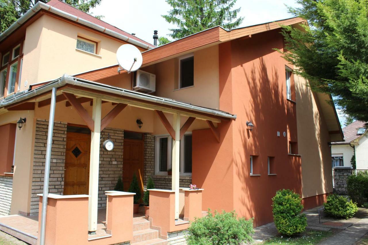 Strigonia Apartman Esztergom Esterno foto